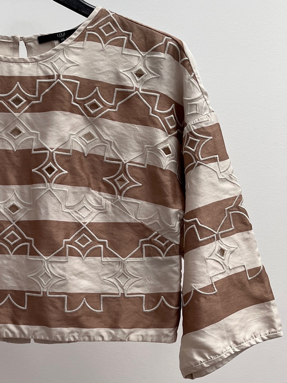 Tibi 100% silk striped embroidered top XS button back blouse timeless old money